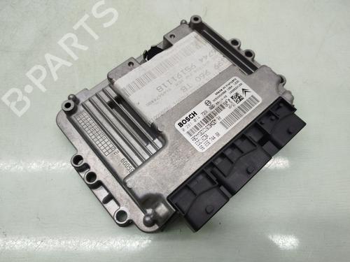 Used Engine control unit (ECU) Engine control unit (ECU) PEUGEOT 3008 I MPV (0U_) 1.6 HDi (112 hp) 33954456 33954456