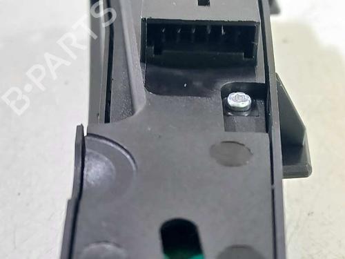 Switch BMW X3 (F25) xDrive 20 d | BP15651518I30 