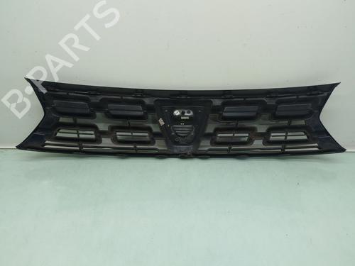 Grille DACIA DUSTER (HM_) 1.5 dCi 115 4x4 | BP30058250C40