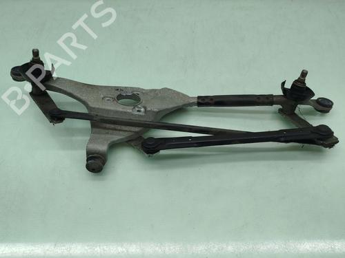 Used Front windshield wiper arm HYUNDAI TUCSON (TL, TLE) 1.7 CRDi (116 hp) 30288113