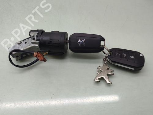 Used Ignition barrel PEUGEOT 3008 II SUV (MC_, MR_, MJ_, M4_) 1.2 THP/ PureTech 130 (MRHNSM, MRHNSU, MRHNSJ, MRHNYW,... (131 hp) 30578410