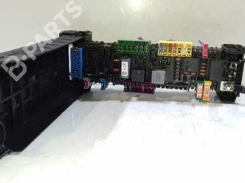 Used Fuse box MERCEDES-BENZ VITO Mixto (Double Cabin) (W447) [2014-2025]  9631581