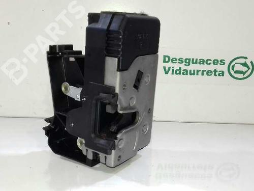 Front right lock RENAULT TRAFIC II Van (FL) [2001-2024]  3229220