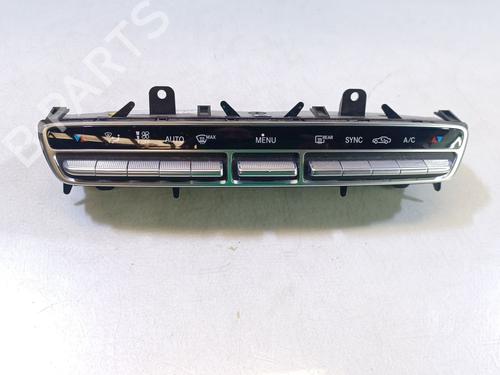 Used Climate control MERCEDES-BENZ C-CLASS T-Model (S205) AMG C 63 (205.286) (476 hp) 26680508
