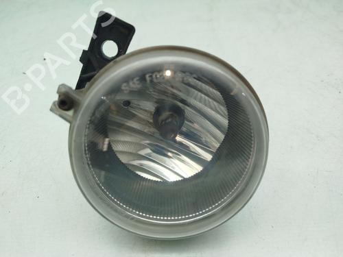 Used Right front fog light JEEP CHEROKEE (KJ) 2.8 CRD 4x4 (163 hp) 21122467