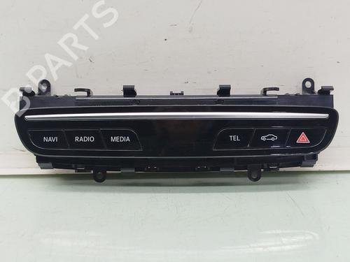 Used Switch Switch MERCEDES-BENZ C-CLASS (W205) C 200 d (205.001) (160 hp) 33027543 33027543