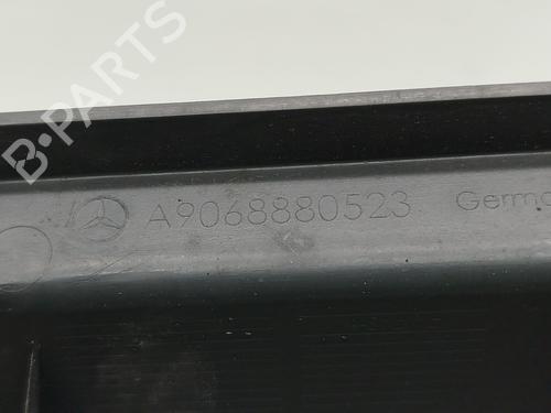 Grille MERCEDES-BENZ SPRINTER 3,5-t Bus (B906) 315 CDI (906.731, 906.733, 906.735) | BP30482573C40