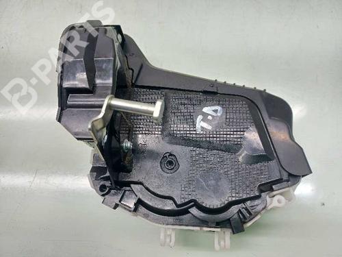Rear right lock TOYOTA YARIS (_P13_) 1.5 Hybrid (NHP130_, NHP130) | BP11022852C99 