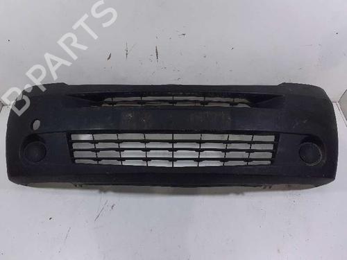 Used Front bumper NISSAN INTERSTAR Van (X70) dCi 115 (115 hp) 7007551