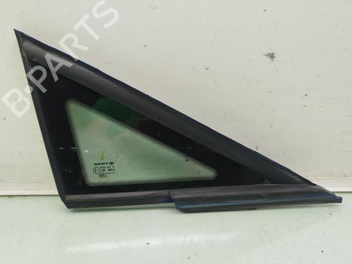 Used Front right quarter glass SEAT IBIZA IV (6J5, 6P1) 1.6 TDI (90 hp) 29308645