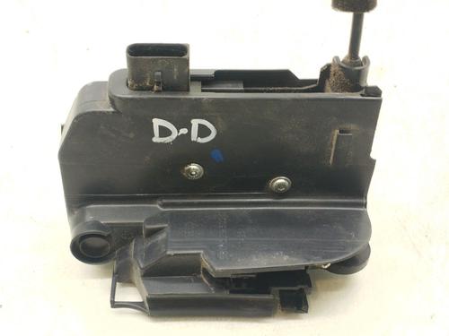 Türschloss rechts vorne für IVECO DAILY VI Van 33S12, 35S12, 35C12 (116 hp) 31837676