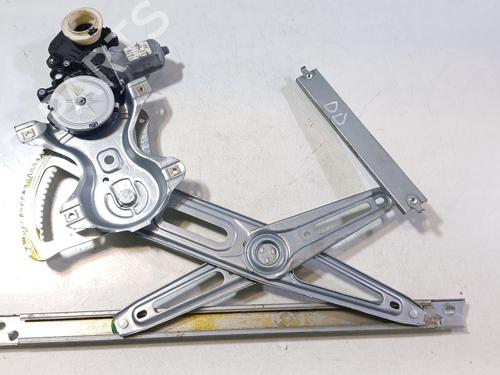 Used Front right window mechanism TOYOTA AURIS (_E18_) 1.8 Hybrid (ZWE186_, ZWE186R) (136 hp) 32035200