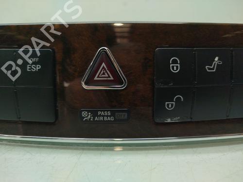 Switch MERCEDES-BENZ C-CLASS (W203) C 180 Kompressor (203.046) | BP21122534I30 
