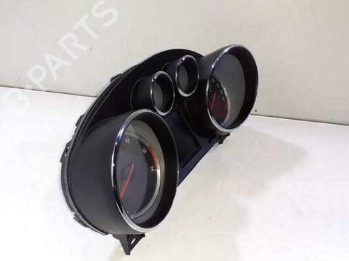 Used Instrument cluster OPEL INSIGNIA A Sports Tourer (G09) 2.0 CDTI 4x4 (35) (160 hp) 6921623