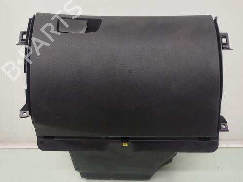 Used Glove box Glove box RENAULT MEGANE IV Hatchback (B9A/M/N_) 1.2 TCe 130 (B9MR) (130 hp) 36157439 36157439