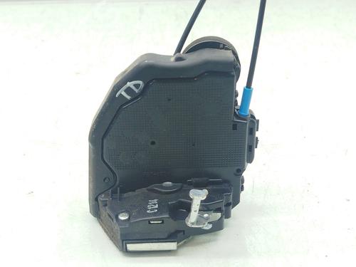 Used Rear right lock TOYOTA AURIS Estate (_E18_) 1.8 Hybrid (ZWE186_, ZWE186R, ZWE186H) (136 hp) 30135221