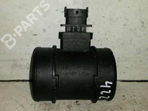 Used Mass air flow sensor OPEL ASTRA H Estate (A04) [2004-2014]  1652893