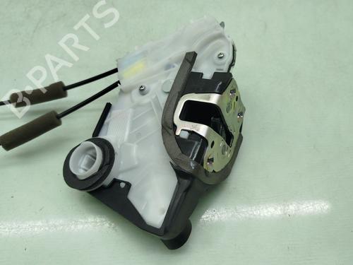 front-left-lock-toyota-yaris-_p21_-_pa1_-_ph1_-2020-34053416 main image
