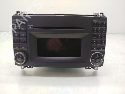 Used Radio MERCEDES-BENZ VIANO (W639) [2003-2025]  18410148