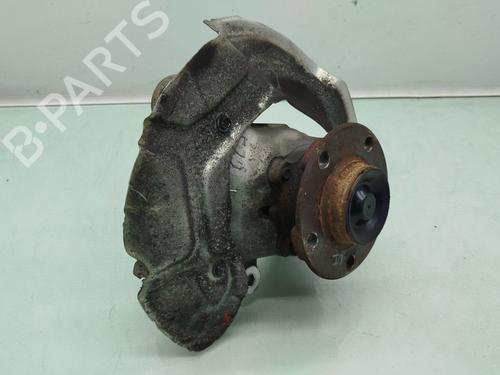 Used Left front steering knuckle BMW 4 Coupe (F32, F82) 420 d (190 hp) 26562992