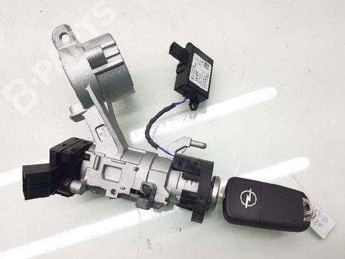 Used Ignition barrel OPEL INSIGNIA A (G09) [2008-2017]  10358999