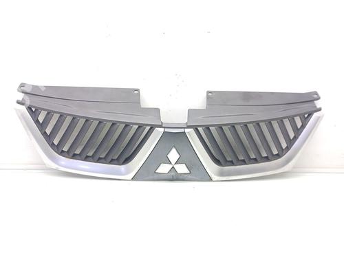 Used Grille MITSUBISHI OUTLANDER II (CW_W) 2.0 DI-D (CW8W) (140 hp) 24218440
