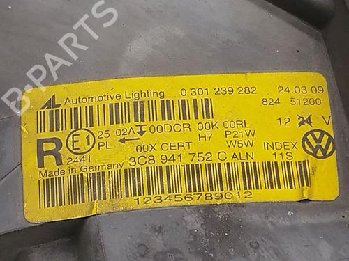 Right headlight VW PASSAT CC B6 (357) 2.0 TDI | BP32081226C29 