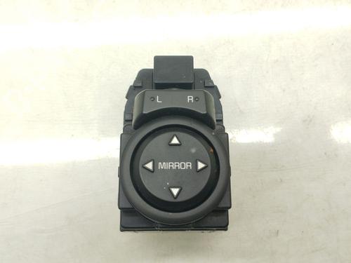 Spejlkontakt KIA STONIC (YB) 1.2 CVVT (84 hp) 32023137