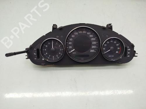 Used Instrument cluster MERCEDES-BENZ CLS (C219) CLS 350 (219.357) (292 hp) 26530204