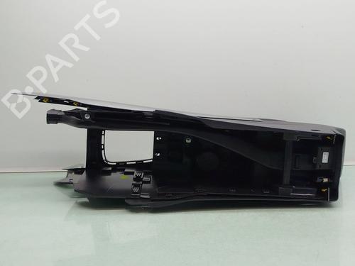 Armrest / Center console RENAULT KADJAR (HA_, HL_) 1.5 BLUE dCi 115 (HLA6) | BP29827116I20