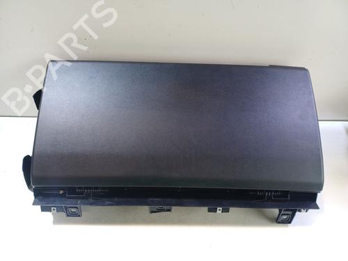 Used Glove box Glove box LAND ROVER RANGE ROVER SPORT II (L494) 5.0 SCV8 4x4 (575 hp) 36157475 36157475