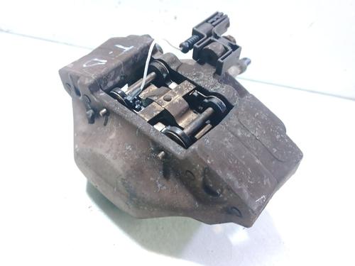 right-rear-brake-caliper-mercedes-benz-m-class-w163-1998-1999-2000-2001-2002-2003-2004-2005-32195114 main image