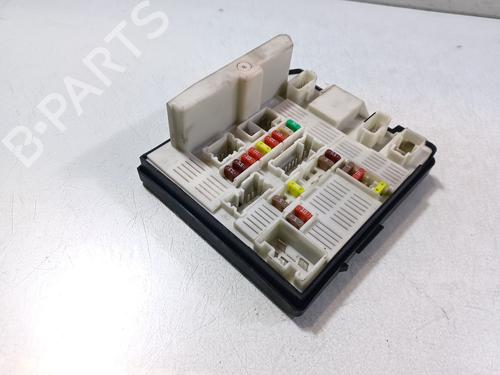 fuse-box-renault-master-iii-van-fv-2010-34460550 main image