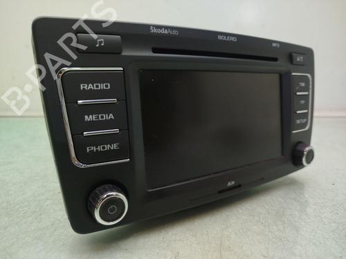 Used Radio Radio SKODA YETI (5L) 2.0 TDI 4x4 (140 hp) 39170173 39170173