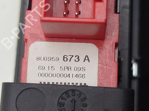 Switch AUDI Q3 (8UB, 8UG) 2.0 TDI | BP28351700I30 