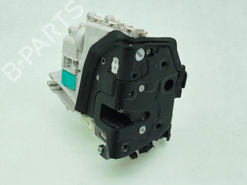 Used Front right lock Front right lock AUDI Q3 (8UB, 8UG) 1.4 TSI (150 hp) 36037589 36037589