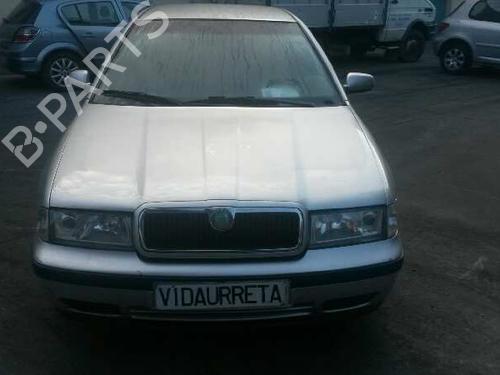 Left headlight SKODA OCTAVIA I (1U2) 1.9 TDI | BP1518427C28 