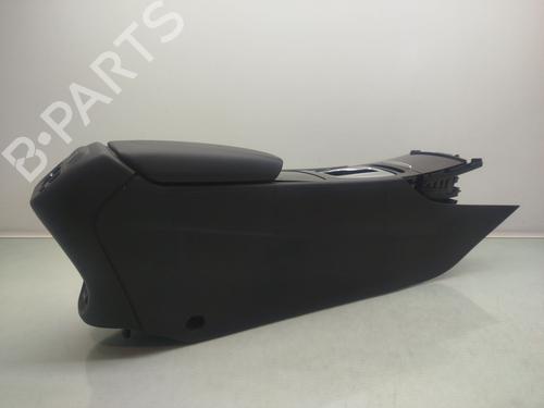 armrest-center-console-opel-insignia-b-grand-sport-z18-2017-32195084 main image