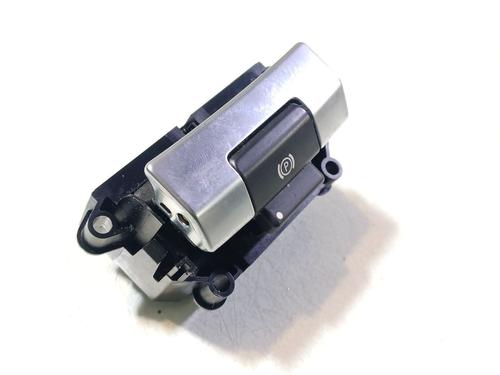 switch-land-rover-discovery-sport-l550-2014-31837638 main image