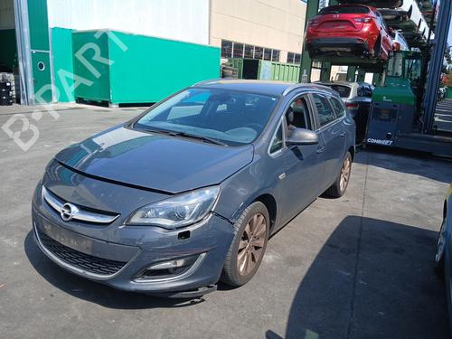 Brugte OPEL ASTRA J Sports Tourer (P10) 1.7 CDTI (35) 4915719
