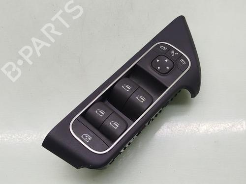 Used Left front window switch Left front window switch MERCEDES-BENZ GLA (H247) GLA 200 (247.787) (163 hp) 40107492 40107492
