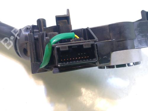 Headlight switch TOYOTA YARIS (_P13_) 1.4 D (NLP130_, NLP130) | BP29544560I24 