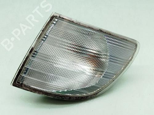 Used Left front indicator Left front indicator MERCEDES-BENZ VITO Bus (W638) 112 CDI 2.2 (638.194) (122 hp) 34716152 34716152