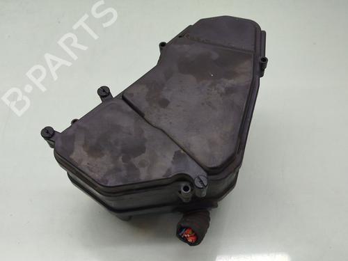 Used Fuse box VW TOUAREG (7LA, 7L6, 7L7) 2.5 R5 TDI (174 hp) 25439476
