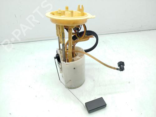 Used Fuel pump AUDI Q3 (8UB, 8UG) 2.0 TDI (150 hp) 28320828