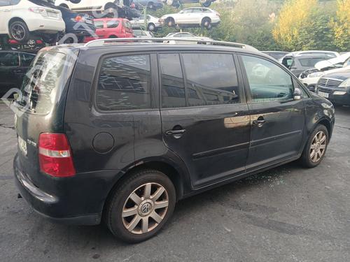 Left headlight VW TOURAN (1T1, 1T2) 2.0 TDI 16V | BP31880741C28 