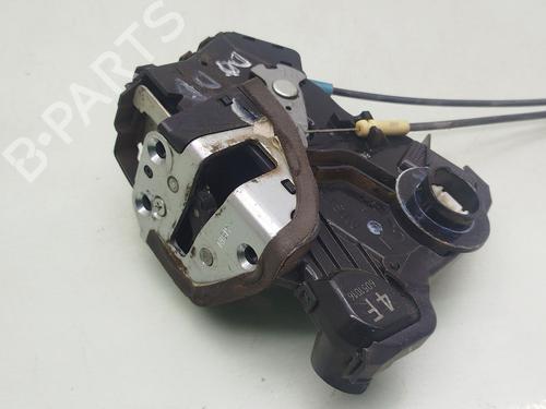 Used Front right lock TOYOTA RAV 4 III (_A3_) 2.2 D 4WD (ALA30_, ALA30R) (177 hp) 32096172