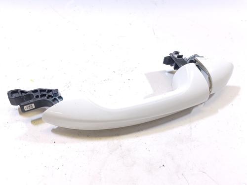 Used Front left exterior door handle MERCEDES-BENZ C-CLASS T-Model (S205) C 220 BlueTEC / d (205.204) (170 hp) 18920761