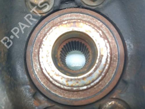Right front steering knuckle NISSAN NAVARA NP300 (D40) 2.5 dCi 4WD | BP14468338M26 