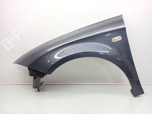 Forskærm venstre Forskærm venstre SEAT LEON (1P1) 1.9 TDI (105 hp) 33802248 33802248